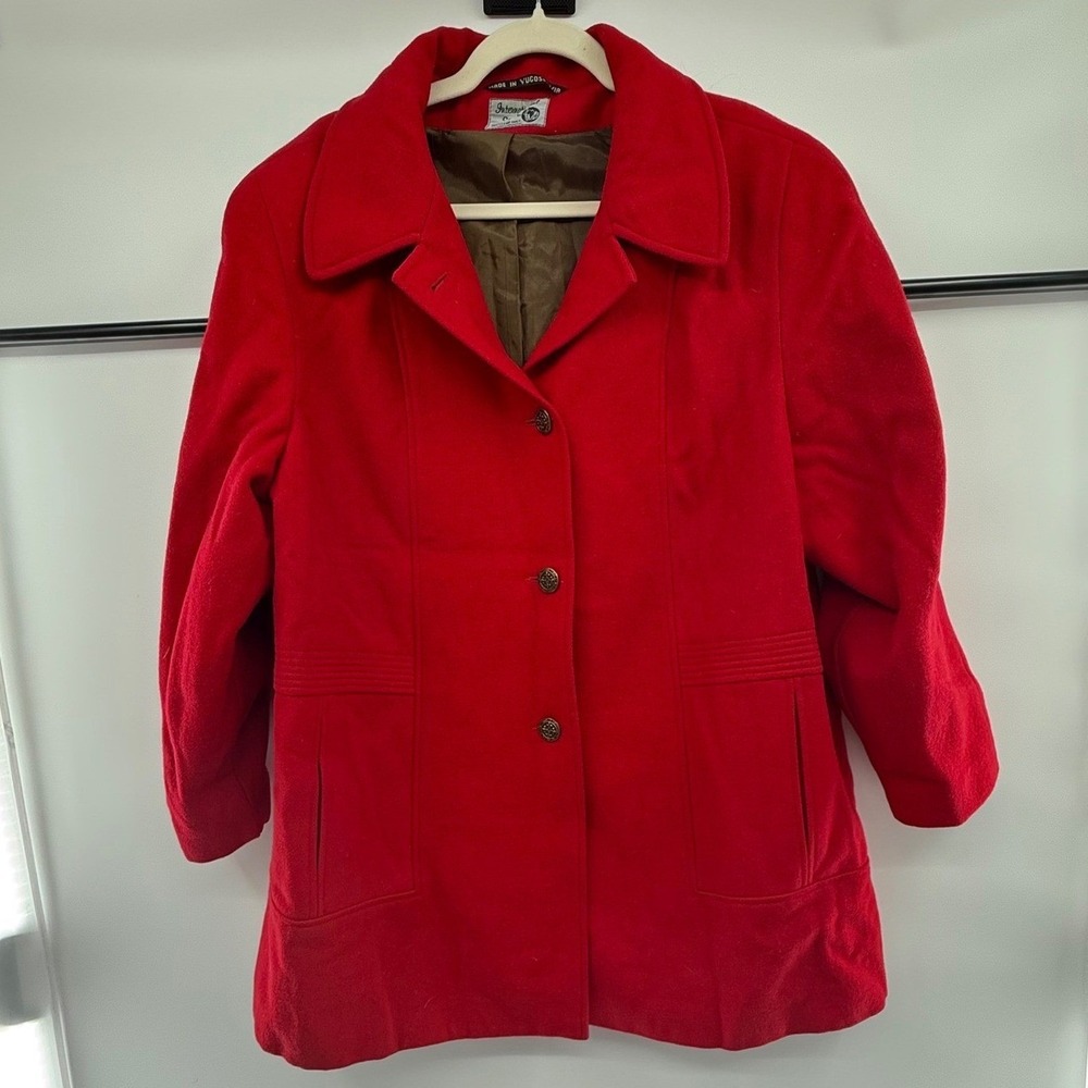 Vintage Red Wool Coat Womens Large International Sceneβ 100% Wool Yugoslavia